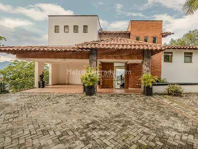 Casa de 4 alcobas en venta en La Doctora, Sabaneta, 500 m² · foto 4 de 20