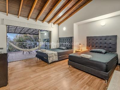 Casa de 4 alcobas en venta en La Doctora, Sabaneta, 500 m² · foto 9 de 20