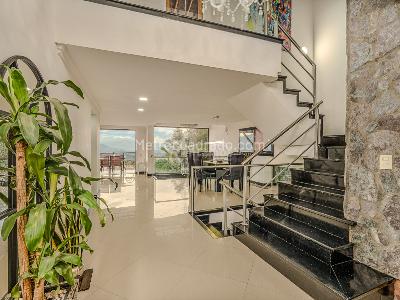 Casa de 4 alcobas en venta en La Doctora, Sabaneta, 500 m² · foto 10 de 20