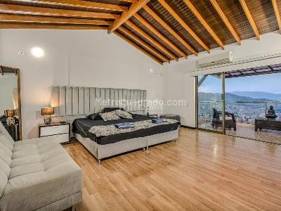 Casa de 4 alcobas en venta en La Doctora, Sabaneta, 500 m² · foto 11 de 20