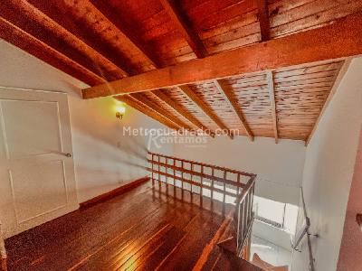 Apartamento de 2 alcobas en arriendo en El Diamante No. 2, Medellín, 100 m² · foto 8 de 20