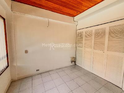 Apartamento de 2 alcobas en arriendo en El Diamante No. 2, Medellín, 100 m² · foto 18 de 20