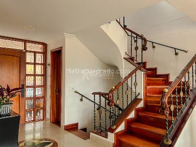 Casa en venta en Loma Del Escobero, Envigado · foto 12 de 20