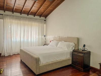 Casa en venta en Loma Del Escobero, Envigado · foto 13 de 20