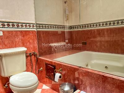 Casa en venta en Loma Del Escobero, Envigado · foto 15 de 20