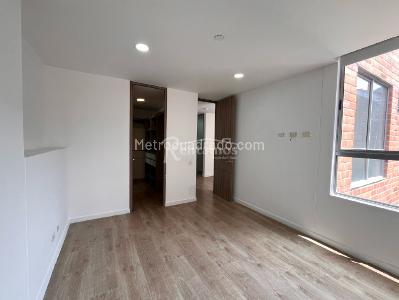 Apartamento de 4 alcobas en arriendo en Loma De Las Brujas, Envigado, 205 m² · foto 16 de 20