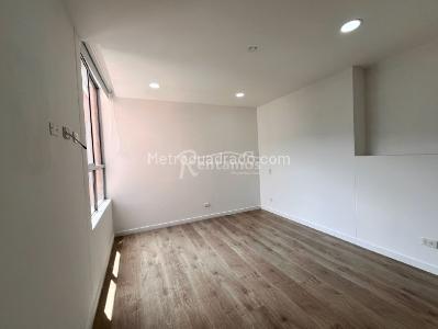 Apartamento de 4 alcobas en arriendo en Loma De Las Brujas, Envigado, 205 m² · foto 17 de 20