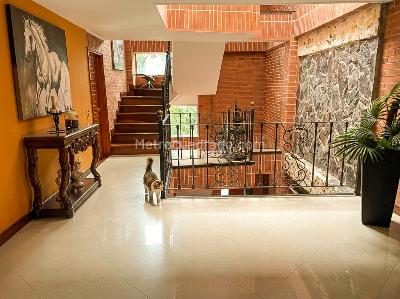 Casa de 3 alcobas en venta en San Jose, Sabaneta, 410 m² · foto 13 de 20