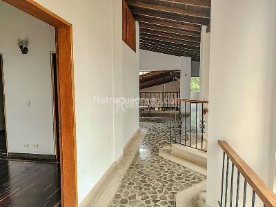 Casa de 4 alcobas en venta en Gualanday, Rionegro, 395 m² · foto 10 de 20