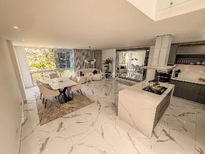 Casa de 3 alcobas en venta en Loma El Atravesado, Envigado, 266 m² · foto 7 de 20