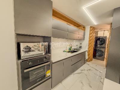 Casa de 3 alcobas en venta en Loma El Atravesado, Envigado, 266 m² · foto 10 de 20