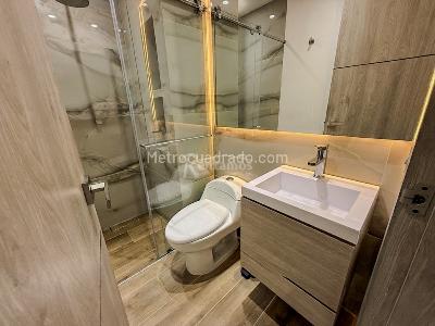 Casa de 3 alcobas en venta en Loma El Atravesado, Envigado, 266 m² · foto 16 de 20