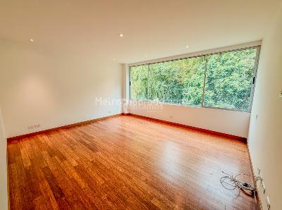 Casa de 3 alcobas en arriendo en Loma El Atravesado, Envigado, 337 m² · foto 16 de 20