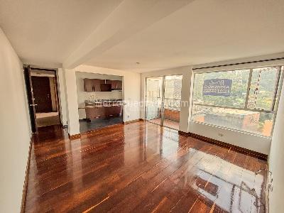 Apartamento de 3 alcobas en arriendo en San Julian, Medellín, 76 m² · foto 3 de 20