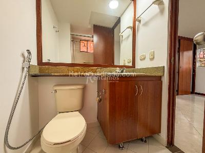 Apartamento de 2 alcobas en venta en La Abadia, Envigado, 70 m² · foto 19 de 20