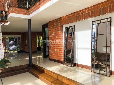 Casa de 4 alcobas en venta en Las Lomitas, Sabaneta, 460 m² · foto 11 de 20