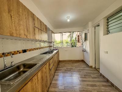 Apartamento de 3 alcobas en venta en Loma Benedictinos, Medellín, 98 m² · foto 5 de 20