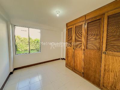 Apartamento de 3 alcobas en venta en Loma Benedictinos, Medellín, 98 m² · foto 19 de 20