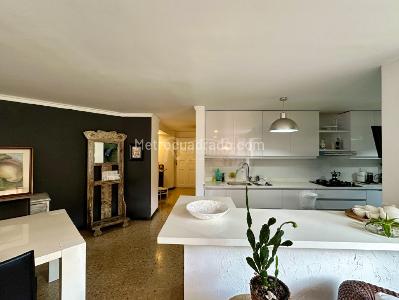 Apartamento de 3 alcobas en venta en Las Palmas, Medellín, 154 m² · foto 4 de 20