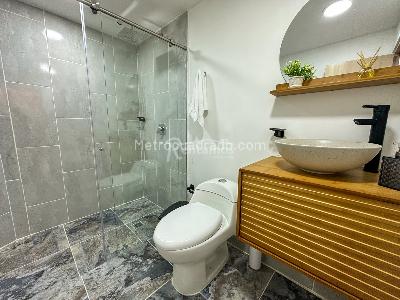 Casa de 5 alcobas en venta en El Dorado, Envigado, 205 m² · foto 8 de 20