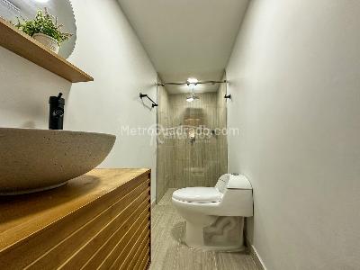 Casa de 5 alcobas en venta en El Dorado, Envigado, 205 m² · foto 14 de 20