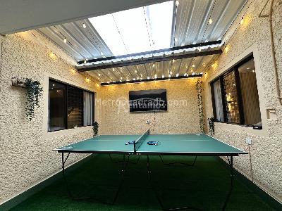 Casa de 5 alcobas en venta en El Dorado, Envigado, 205 m² · foto 19 de 20