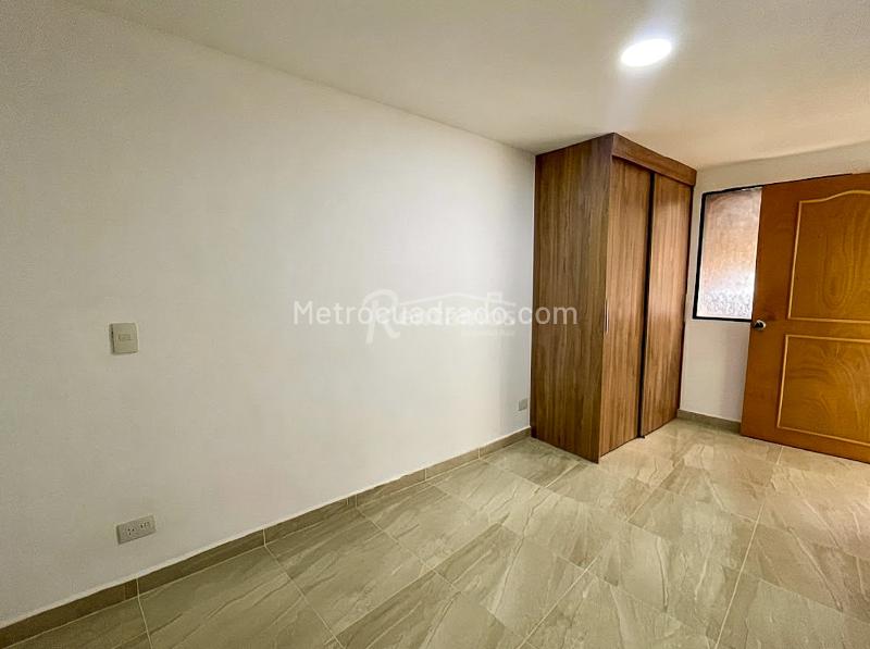 2BR Apartment in El Poblado (45 m²) - 4