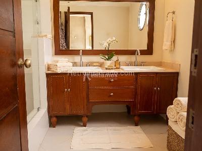 Casa de 3 alcobas en venta en El Poblado, Medellín, 360 m² · foto 9 de 19