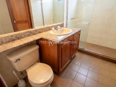 Apartamento de 3 alcobas en venta en Belen Loma De Los Bernal, Medellín, 112 m² · foto 14 de 20