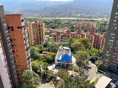 Apartamento de 3 alcobas en venta en Belen Loma De Los Bernal, Medellín, 112 m² · foto 16 de 20