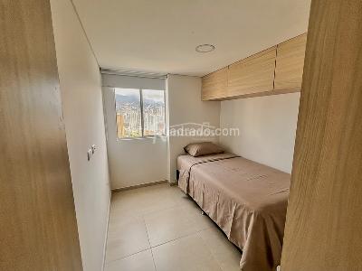 Apartamento de 3 alcobas en venta en Ditaires, Itagüí, 70 m² · foto 13 de 20