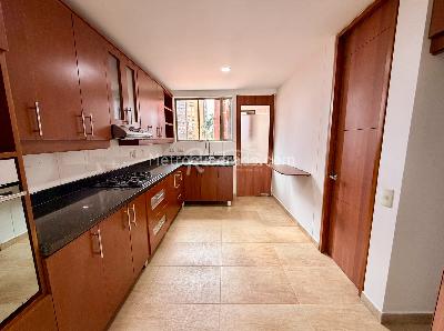 Apartamento en venta en El Campestre, Medellín · foto 6 de 20