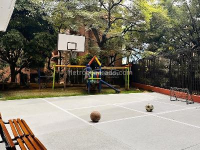 Apartamento en venta en La Frontera, Medellín · foto 16 de 20