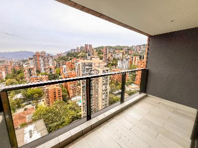 Apartamento en arriendo en Lalinde, Medellín · foto 2 de 20