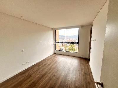 Apartamento en arriendo en Lalinde, Medellín · foto 15 de 20