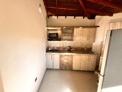 Apartaestudio en arriendo en La Sebastiana, Envigado · foto 11 de 19