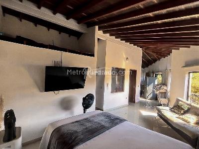 Apartaestudio en arriendo en La Sebastiana, Envigado · foto 7 de 19