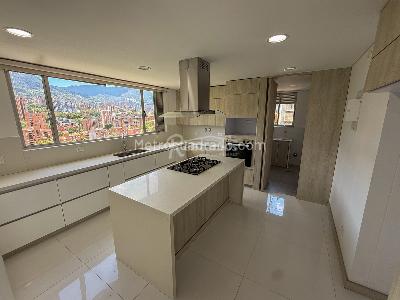 Apartamento de 4 alcobas en venta en Santa Maria De Los Angeles, Medellín · foto 10 de 20