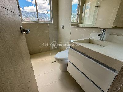 Apartamento de 4 alcobas en venta en Santa Maria De Los Angeles, Medellín · foto 14 de 20