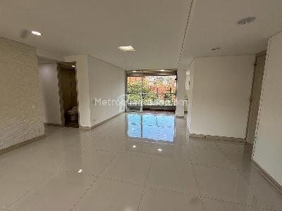 Apartamento de 4 alcobas en venta en Santa Maria De Los Angeles, Medellín · foto 6 de 20