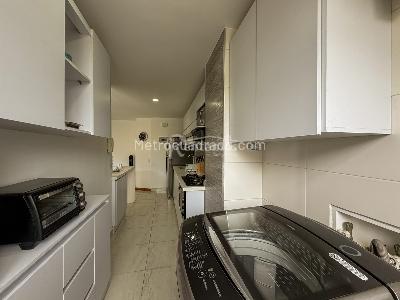 Apartaestudio en venta en Patio Bonito, Medellín, 53 m² · foto 12 de 20