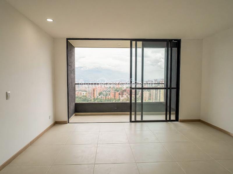 Apartamento en Arriendo, Loma De Las Brujas, Envigado