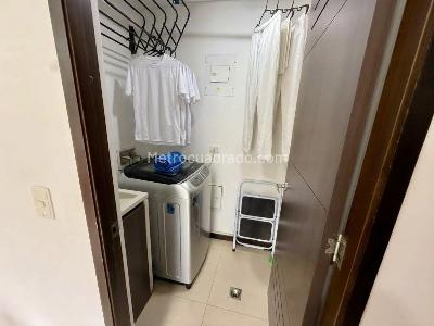 Apartamento en venta en Altos Del Poblado, Medellín · foto 8 de 20