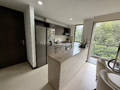 Apartamento en venta en Altos Del Poblado, Medellín · foto 9 de 20