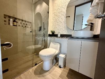 Apartamento en venta en Altos Del Poblado, Medellín · foto 10 de 20