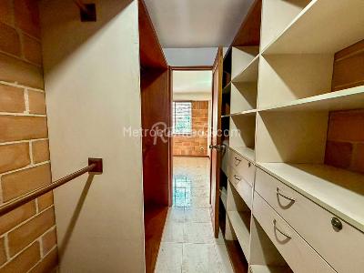 Apartamento de 2 alcobas en venta en Santa Maria De Los Angeles, Medellín, 60 m² · foto 18 de 20