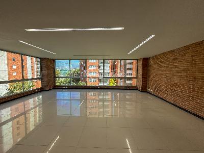 Oficina en Arriendo, Castropol, Medellín