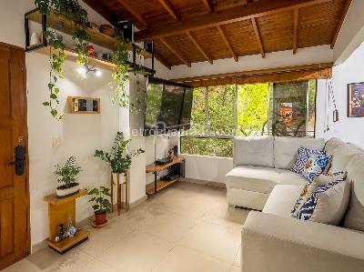 Apartamento de 2 alcobas en venta en Loma De Los Parra, Medellín, 83 m² · foto 2 de 20