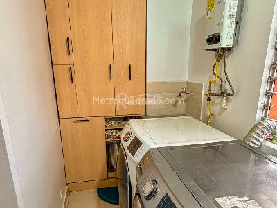 Apartamento de 2 alcobas en venta en Loma De Los Parra, Medellín, 83 m² · foto 18 de 20