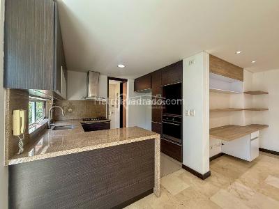 Apartamento de 3 alcobas en venta en Santa Maria De Los Angeles, Medellín, 134 m² · foto 6 de 20
